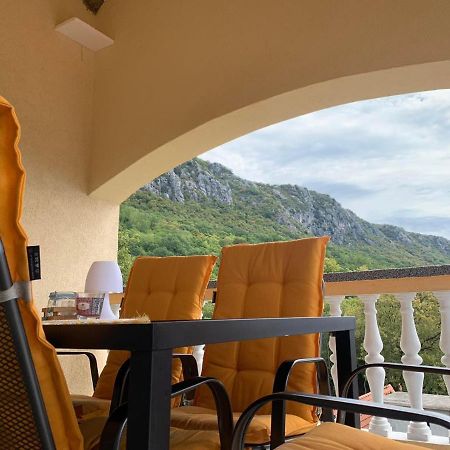 Apartman "Anna" Bribir  Luaran gambar