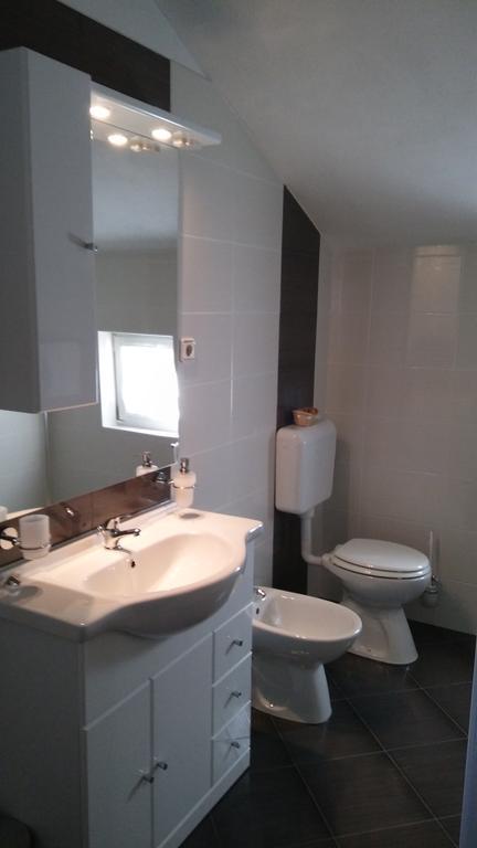 Apartman "Anna" Bribir  Luaran gambar