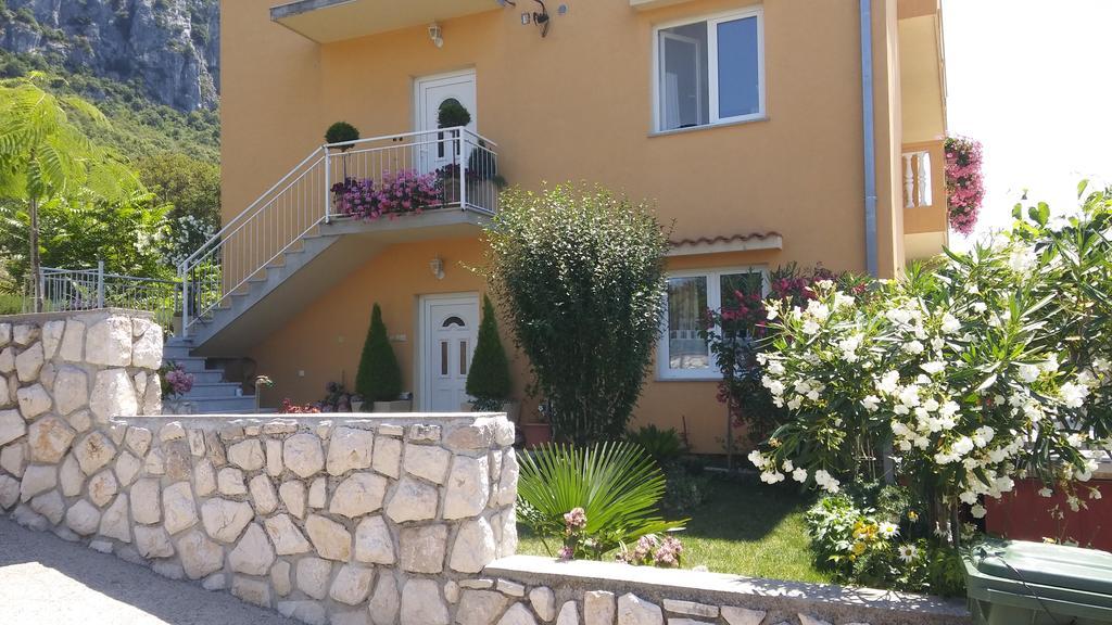 Apartman "Anna" Bribir  Luaran gambar