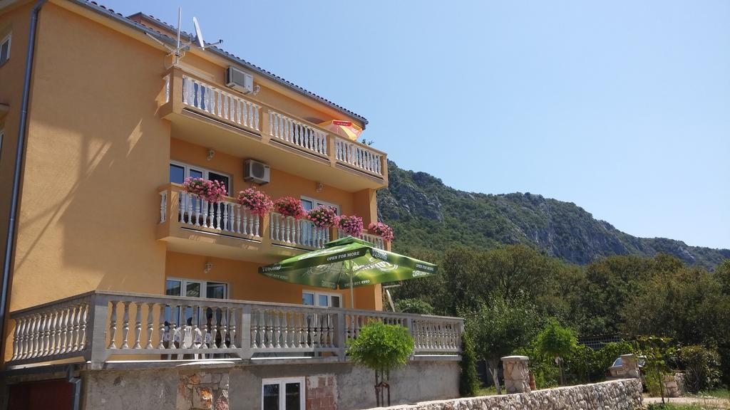 Apartman "Anna" Bribir  Luaran gambar